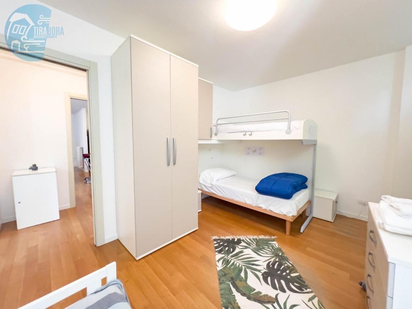 Appartamento Cattedrale 5 Tirabora Short Rent Trieste Esterno foto