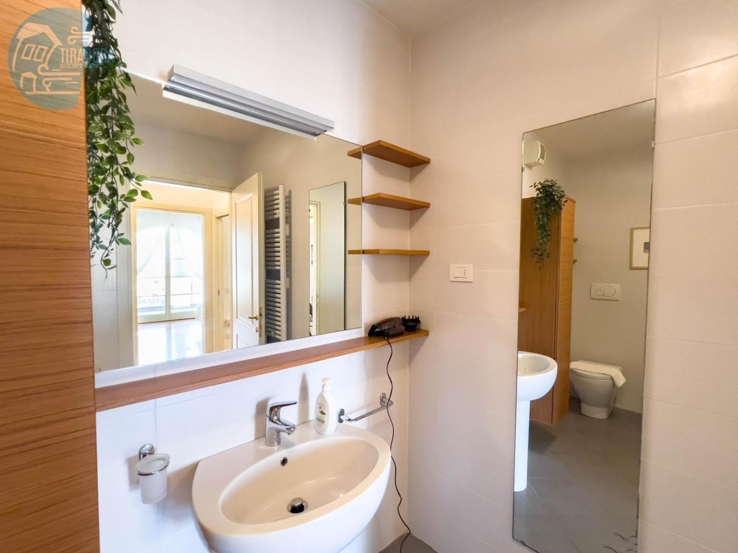 Appartamento Cattedrale 5 Tirabora Short Rent Trieste Esterno foto