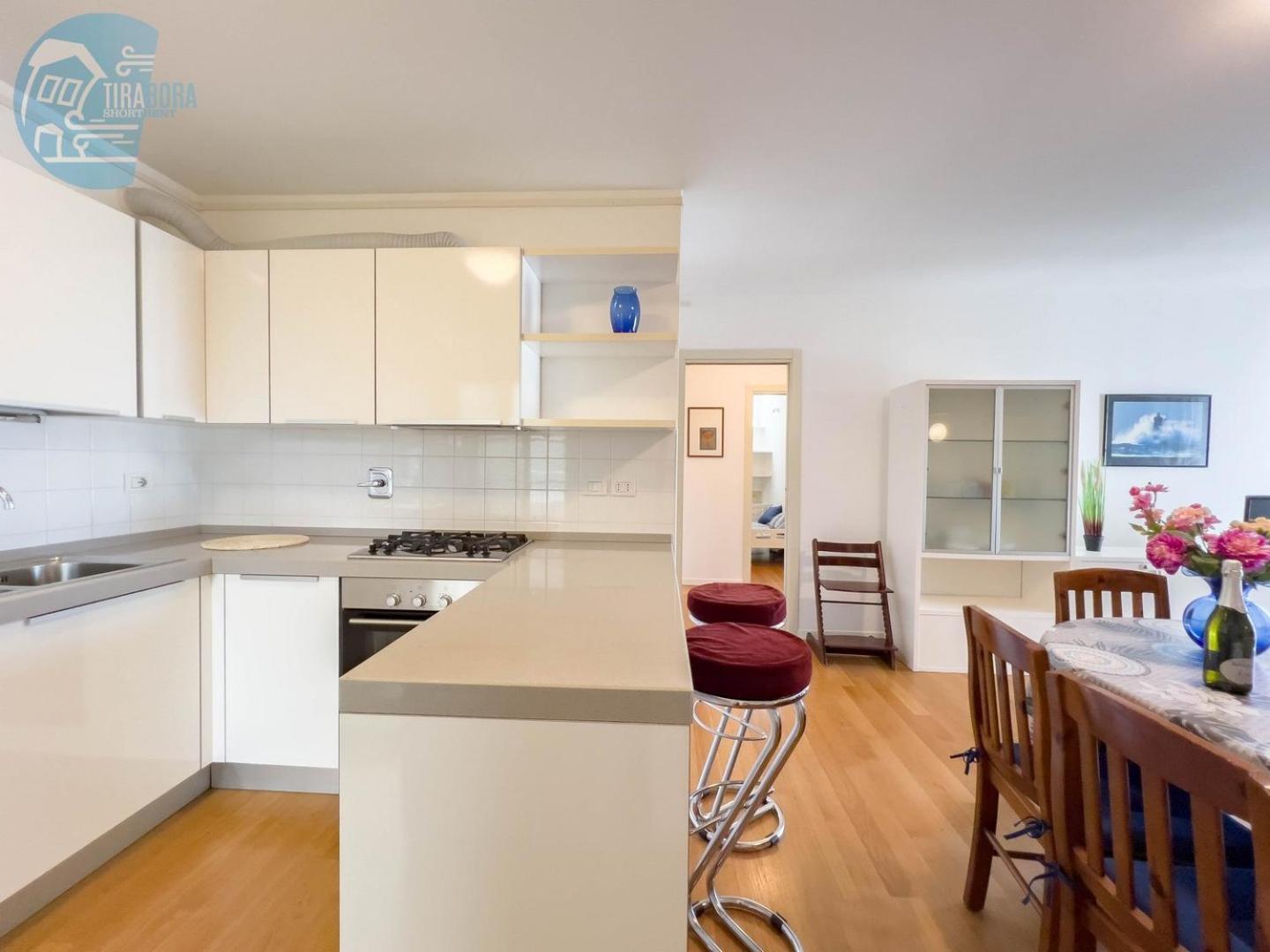 Appartamento Cattedrale 5 Tirabora Short Rent Trieste Esterno foto