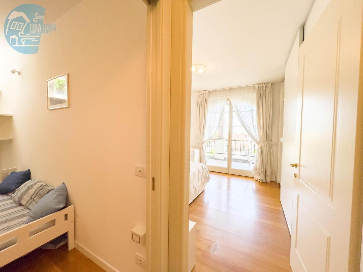Appartamento Cattedrale 5 Tirabora Short Rent Trieste Esterno foto